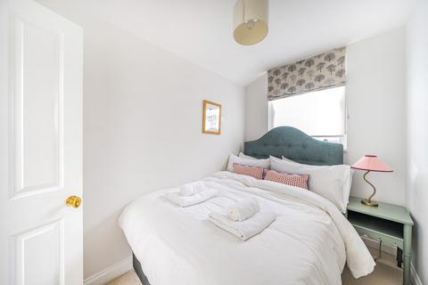 3 bedroom house to rent, Eversleigh Road, London, SW11