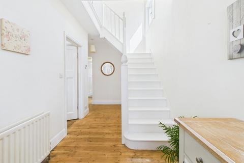 4 bedroom semi-detached house for sale, Gaisford Road, Worthing, BN14 7HP
