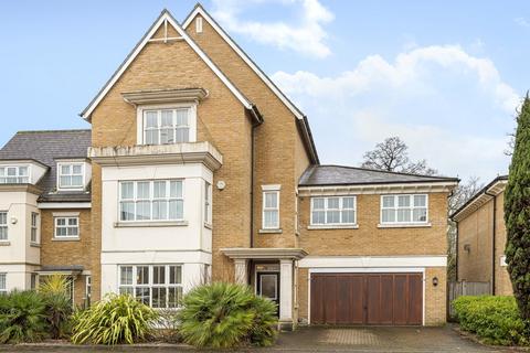 4 bedroom detached house for sale, Deveraux Close, Beckenham, Kent, BR3