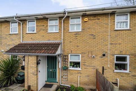 7 Betts Close, Beckenham, BR3 4XP
