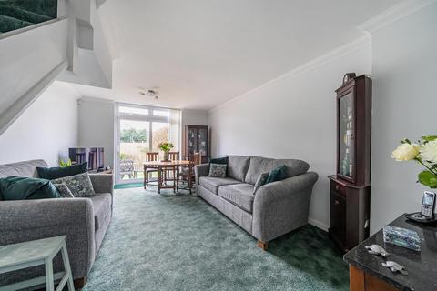 7 Betts Close, Beckenham, BR3 4XP