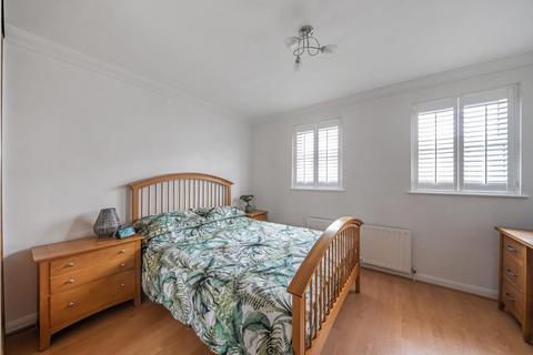 7 Betts Close, Beckenham, BR3 4XP