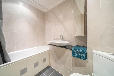 7 Betts Close, Beckenham, BR3 4XP
