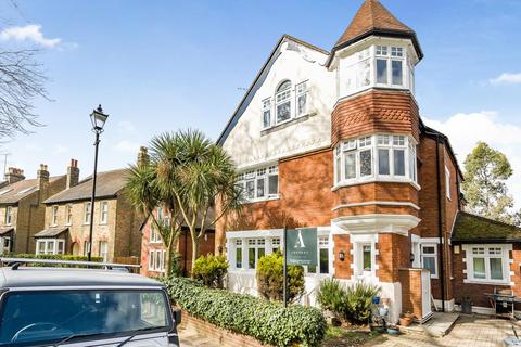 1 bedroom flat for sale, Hilly Fields Crescent, Brockley, London, SE4