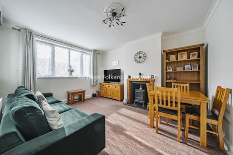 2 bedroom semi-detached house for sale, Treewall Gardens, Bromley, Kent, BR1