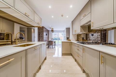 18 Brooklyn Road, Bromley, BR2 9SD