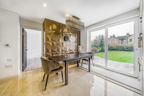 18 Brooklyn Road, Bromley, BR2 9SD