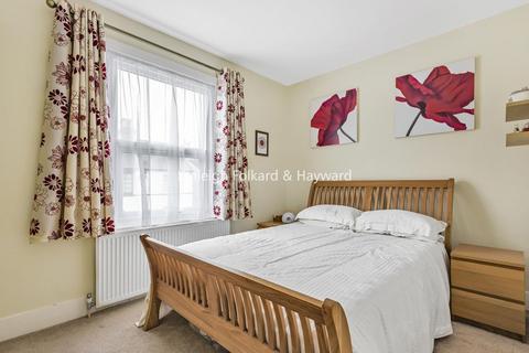40 Johnson Road, Bromley, BR2 9SN