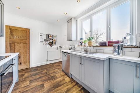 2 Highfield Drive, Bromley, BR2 0RX