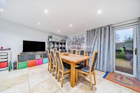 4 bedroom end of terrace house for sale, Brangbourne Road, Bromley, Kent, BR1