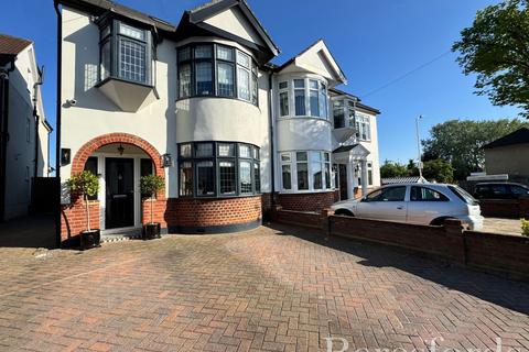 114 Cecil Avenue, Hornchurch, RM11 2ND
