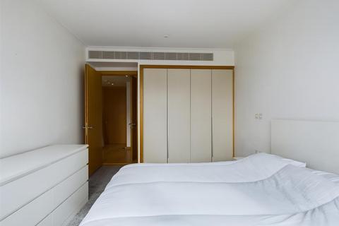 1 bedroom apartment for sale, 1 West India Quay, 26 Hertsmere Road, Canary Wharf, London