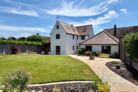4 bedroom detached house for sale, Hammond Road, Hatfield Broad Oak, Bishop's Stortford, CM22
