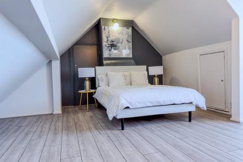 186 Southend Lane, London, SE6 3DP