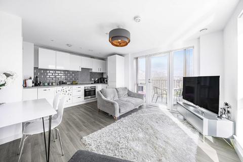 2 bedroom flat for sale, Adenmore Road, Catford, London, SE6