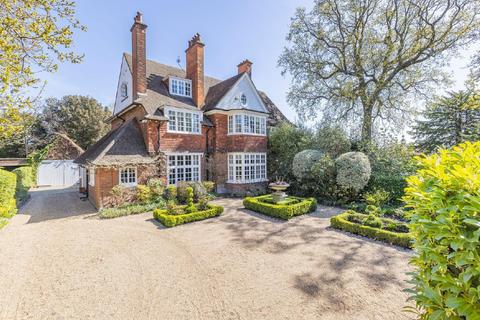 Harvard House Pines Road, Bromley, BR1 2AA