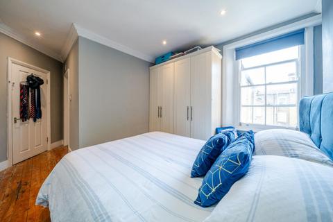 2 bedroom flat for sale, Cato Road, Clapham, London, SW4