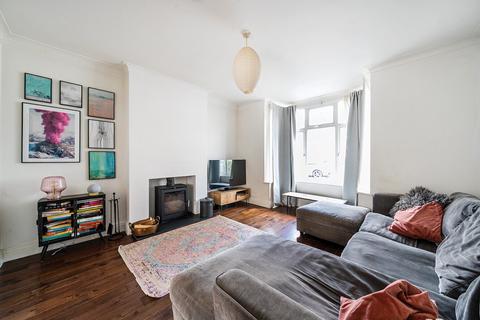 58 Ingram Road, Thornton Heath, CR7 8ED