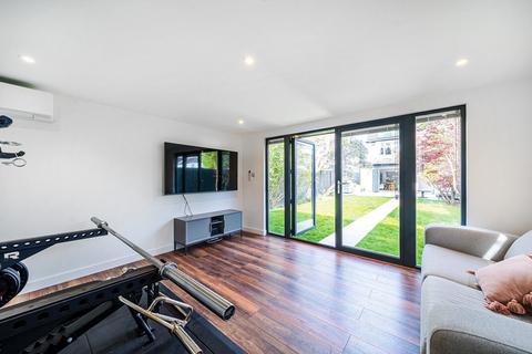 58 Ingram Road, Thornton Heath, CR7 8ED