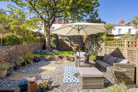 38 Bates Road, Brighton, BN1 6PG