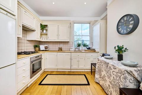 575b Garratt Lane, London, SW18 4ST