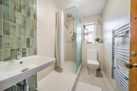 2 bedroom flat for sale, St. Ann's Hill, Wandsworth, London, SW18