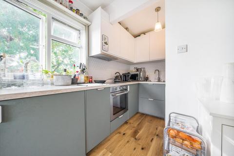 2 bedroom flat for sale, St. Ann's Hill, Wandsworth, London, SW18