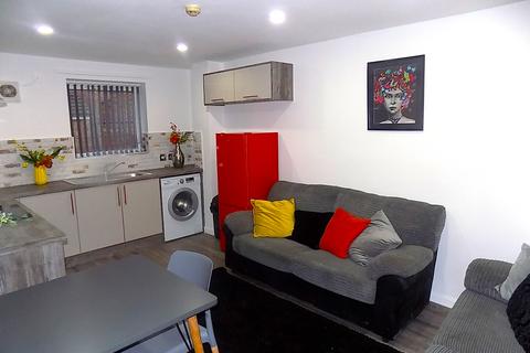 1 bedroom in a house share to rent, Norfolk Park Road, Sheffield S2