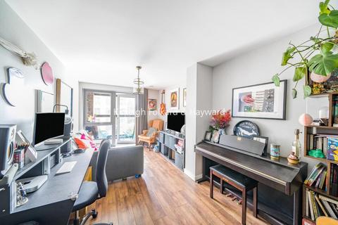 undefined, Whetstone, London, N20