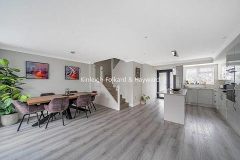 undefined, York Way, Barnet, London, N20