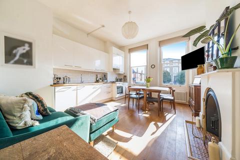 75b Devonshire Road, London, SE23 3LX