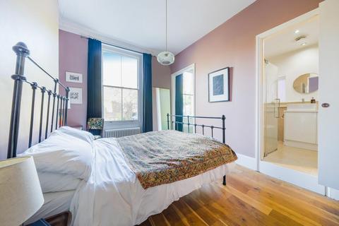 75b Devonshire Road, London, SE23 3LX