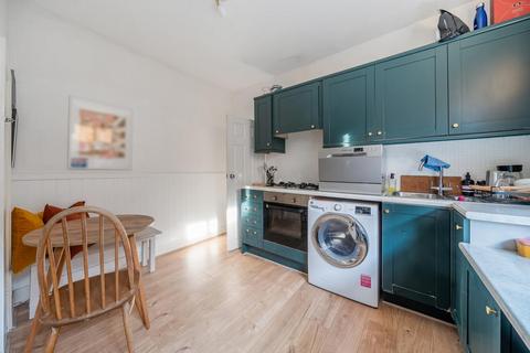 2 bedroom flat for sale, Farren Road, Forest Hill, London, SE23