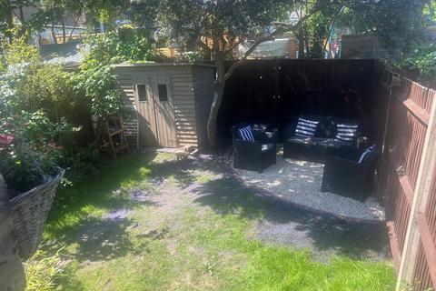 2 bedroom flat for sale, Farren Road, Forest Hill, London, SE23