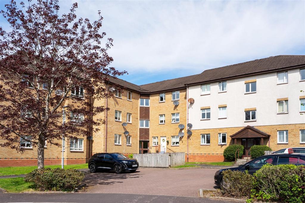 28 Lees Crt-17.jpg