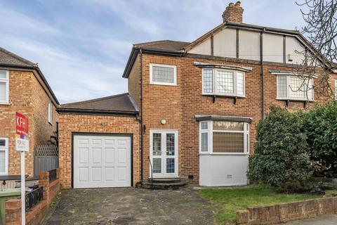 13 Cherry Walk, Bromley, BR2 7LT