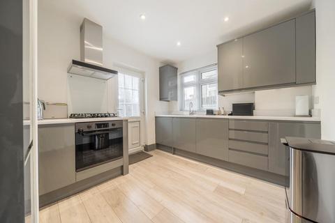 2 bedroom maisonette for sale, Baston Road, Hayes, Kent, BR2