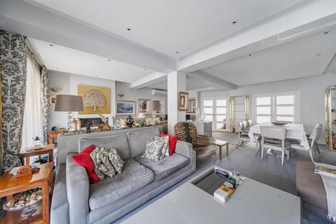 5 bedroom semi-detached house for sale, The Vale, Golders Green, London, NW11