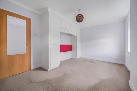 Flat 27, Denton House Halton Road, London, N1 2AE