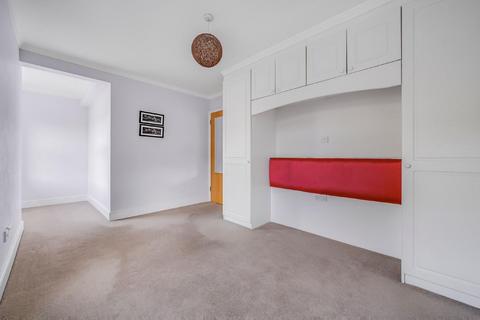 Flat 27, Denton House Halton Road, London, N1 2AE