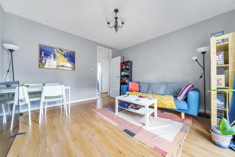 Flat 20, Norman House Wyvil Road, London, SW8 2TA
