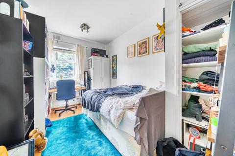 Flat 20, Norman House Wyvil Road, London, SW8 2TA