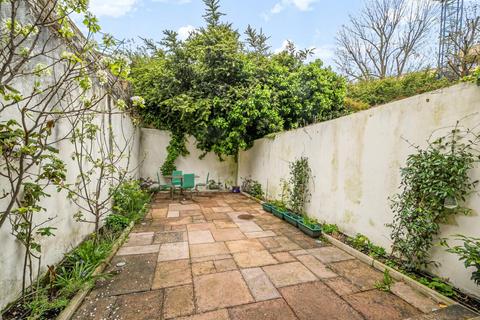 undefined, Grosvenor Road, Pimlico, London, SW1V