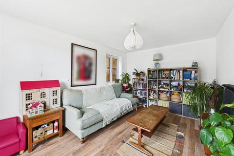 3 Bittern Close, Bude, EX23 8FY