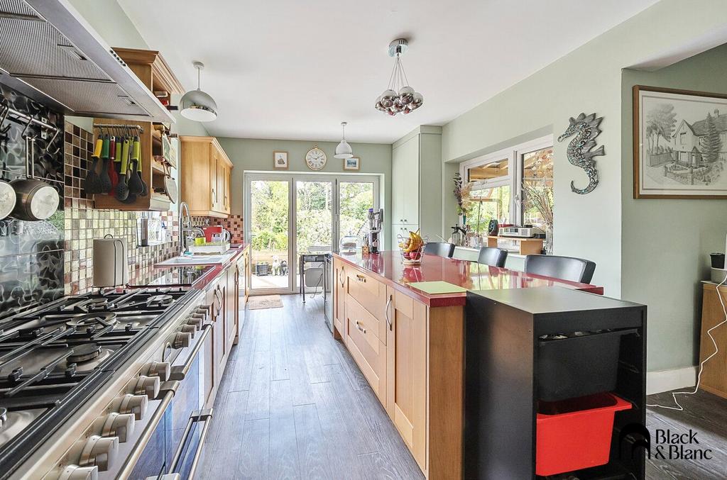 Kitchen/ Diner