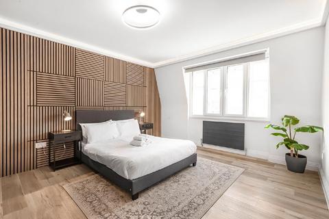 3 bedroom flat for sale, Clarewood Court, Marylebone, London, W1H