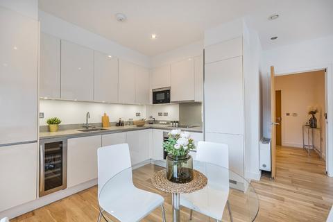 Elgin Avenue, Maida Vale, London, W9