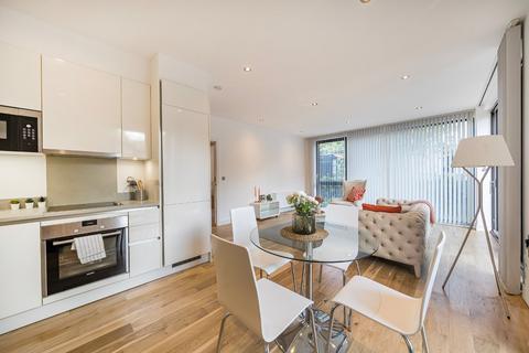 3 bedroom flat for sale, Elgin Avenue, Maida Vale, London, W9
