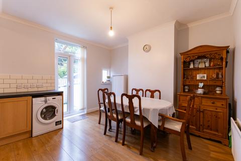 3 bedroom terraced house for sale, London SE20