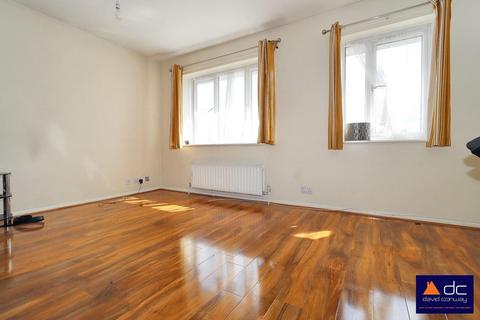 9 Bittern Close, Hayes, UB4 9TL